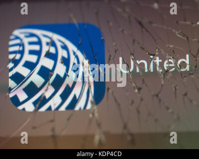 Regno logo visualizzato su una schermata dello smartphone Foto Stock