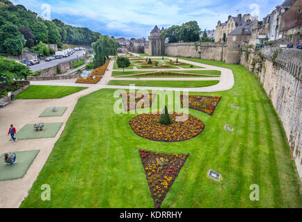 Francia, Bretagna Morbihan, Vannes, i giardini Rampards (Parco Jardins des Ramparts) ai piedi delle mura della città Foto Stock