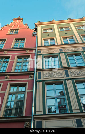 Gdansk, Polonia - 12 dicembre 2015: Case colorate a Gdansk, Polonia, Città Vecchia, tipica architettura dello Stato Baltico Foto Stock