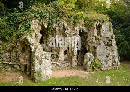 Old Wardour Castle, vicino Salisbury nel Wiltshire, Regno Unito. Foto Stock