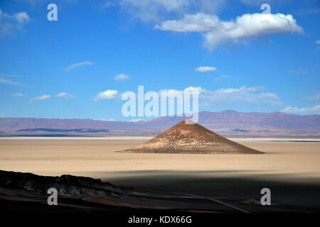 Argentina, Salar de Arizaro, cono de arita Foto Stock