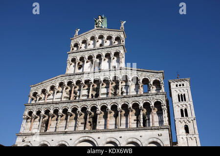 La Chiesa di San Michele di Lucca in Toscana, regione dell'Italia. Foto Stock