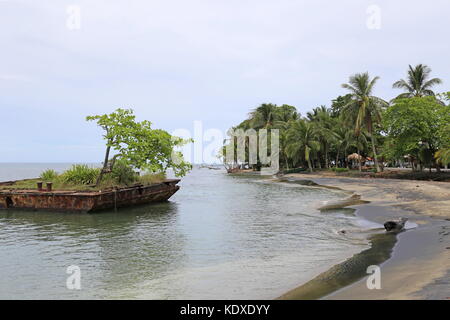 El Lanchón, Playa El Chino, Puerto Viejo de Talamanca, Limón provincia, il Mare dei Caraibi, Costa Rica, America Centrale Foto Stock