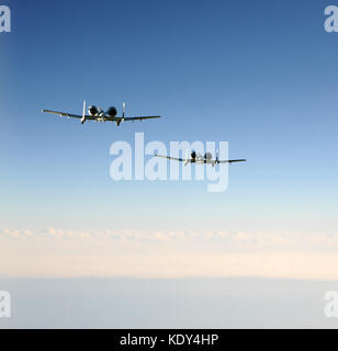 Due US Air Force jetfighter ad elevata altitudine Foto Stock