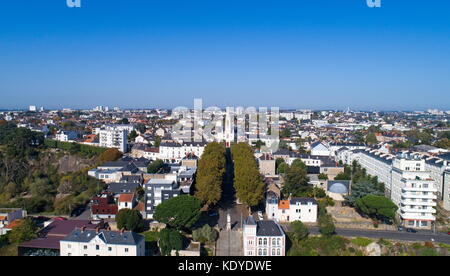 Vista aerea di Saint Anne chiesa nel centro di Nantes, Loire Atlantique Foto Stock