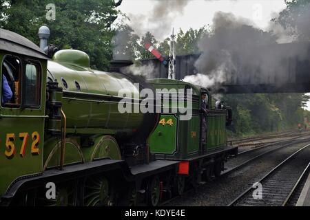 LNER B12 8572 treno a vapore, North Norfolk ferroviaria linea papavero Sheringham station Foto Stock