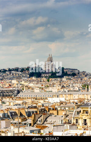 Tetti di Parigi come visto dal Centre Pompidou di Parigi Foto Stock