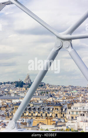 Tetti di Parigi come visto dal Centre Pompidou di Parigi Foto Stock