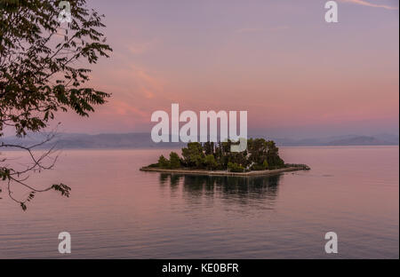 Isola del mouse (pontikonisi) a Corfu Grecia. Foto Stock