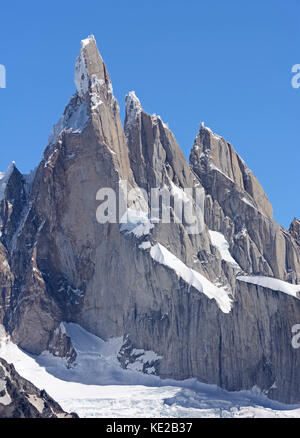 I pinnacoli nelle Ande nel parco nazionale Los Glaciares in Argentina Foto Stock