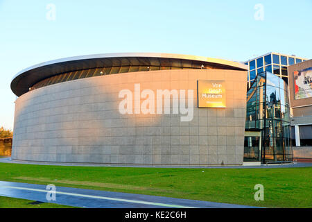 La Kurokawa ala del museo Van Gogh nella luce del mattino, Amsterdam Foto Stock