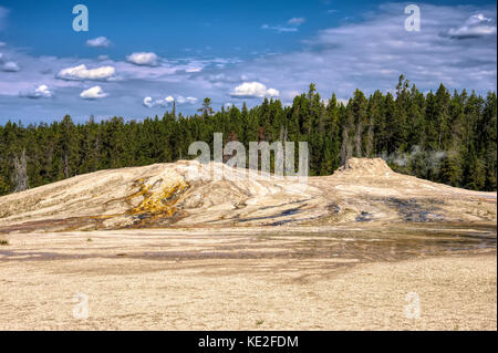 Agosto 22, 2017 - beehive geyser nel parco nazionale di Yellowstone Foto Stock