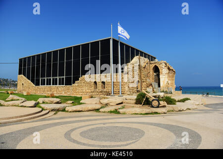 Il museo Etzel sul lungomare di Tel-Aviv, Israele. Foto Stock