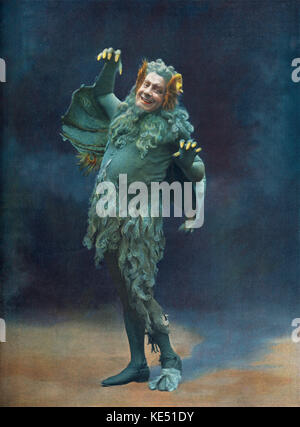 Lucien Fugére come il diavolo in Jules Massenet 's opera Grisélidis debutta all'opéra-comique di Parigi, Francia. Il 20 novembre 1901. JM: Il compositore francese, 12 maggio 1842 - 13 agosto 1912 LF: Franch baritono, 22 Luglio 1848 - 15 Gennaio 1935 Foto Stock