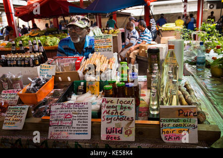 La Seychelles, Mahe, Victoria, Sir Selwyn Selwyn-Clarke Mercato, medicinali, di stallo Foto Stock