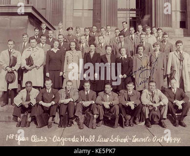 1° anno di corso Osgoode Hall Law School Toronto Ont 1944 Foto Stock