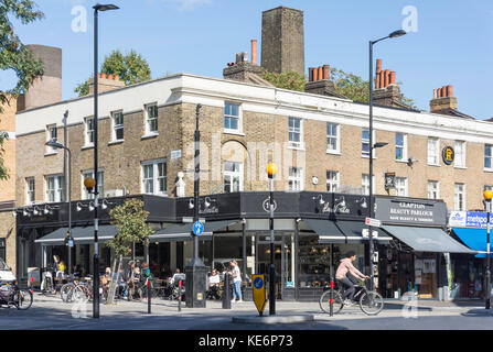 Les NÃ©nettes ristorante francese, Clapton Square, Hackney Central London Borough of Hackney, Greater London, England, Regno Unito Foto Stock