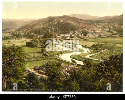 Vale di Festiniog dalla terrazza Plas, Festiniog cioè Ffestiniog , Galles LCCN2001703483 Foto Stock