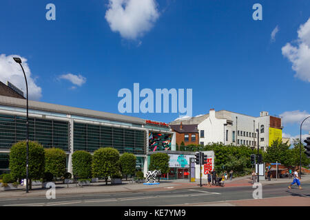 Millennium gallery art craft e design museum di arundel gate, sheffield south yorkshire, Regno Unito Foto Stock