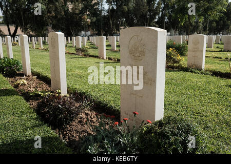 Il Commonwealth War Graves cimitero della commissione serve come il luogo del riposo finale di 1241 Australia e Nuova Zelanda e soldati britannici uccisi durante Foto Stock