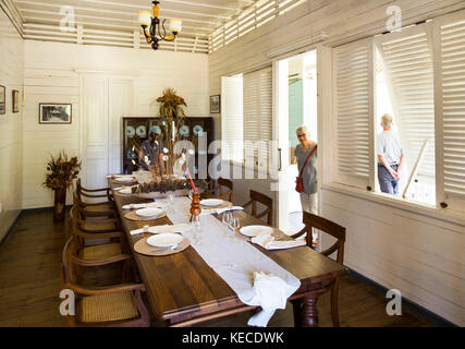 La Seychelles, Mahe, Anse aux Pins, St Roche Au Cap, Domaine Val des Pres Estate House, interno, la sala da pranzo Foto Stock