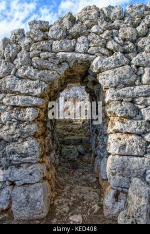 Cultura talaiotic rimane in menorca Foto Stock