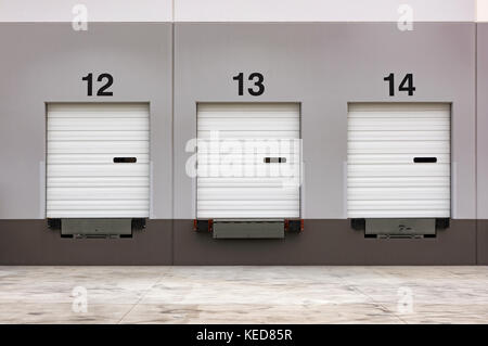 Magazzino banchina di carico Foto Stock