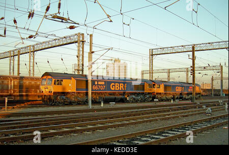 Due classe gbrf 66 locomotive al cantiere di Wembley, Londra Foto Stock