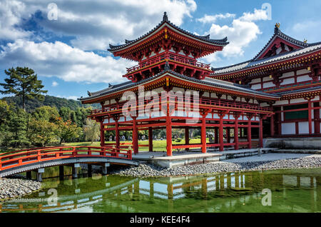 Giappone, isola di Honshu, Kansai, uji, classificato come patrimonio mondiale dall UNESCO, byodo-in tempio. Foto Stock