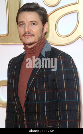 Set 18, 2017 - Pedro Pascal frequentando 'Kingsman: Il Golden Circle" mondo Premiere, Leicester Square a Londra, Inghilterra, Regno Unito Foto Stock