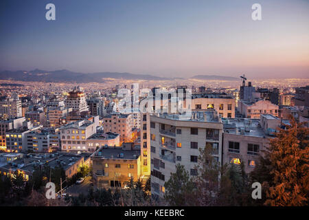 Tehran di notte, Teheran, Iran Foto Stock