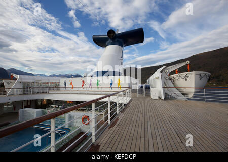 Åndalsnes, Norvegia. Xxi oct, 2017. Nuvoloso e ventoso giorno in Åndalsnes famoso per Trollveggen (troll parete) e Trollstigen (il troll percorso) Credito: Keith Larby/Alamy Live News Foto Stock