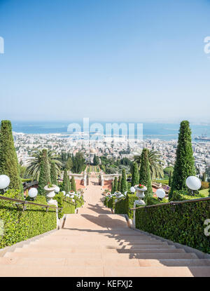 Israele Haifa - 8 ottobre: Bahá'í World Center - un luogo di pellegrinaggio per i Bahá'í seguaci e uno dei più visitati posto in Israele Foto Stock