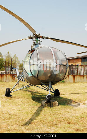 Vecchio elicottero abbandonati Foto Stock