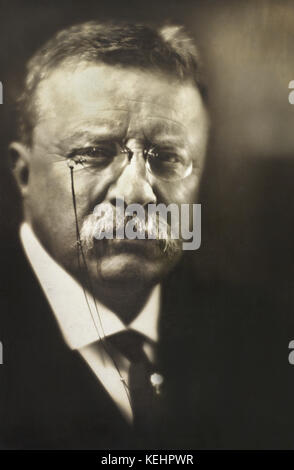 Theodore Roosevelt, Ritratto testa e spalle, 1915 Foto Stock