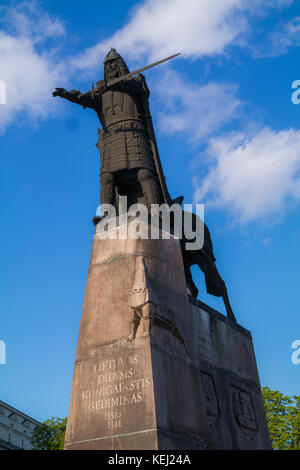 Statua del granduca gediminas di Vilnius, Lituania. Foto Stock