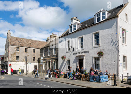 L'aspo cafe su Broad Street nel centro della città, Kirkwall, Continentale, Orkney, Scotland, Regno Unito Foto Stock