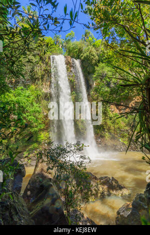 La cascata nel Parco Nazionale di Iguazu, al confine di Argentina e Brasile. lato argentino Foto Stock