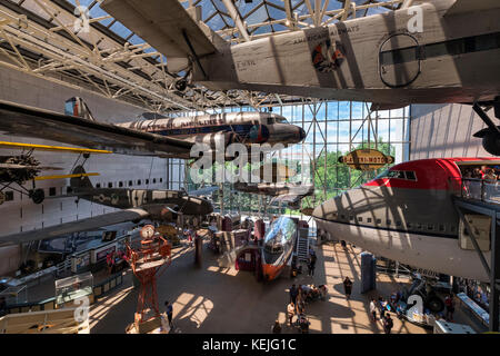 Lo Smithsonian, il Museo Nazionale dell'aria e dello spazio, The Mall di Washington DC, Stati Uniti d'America Foto Stock