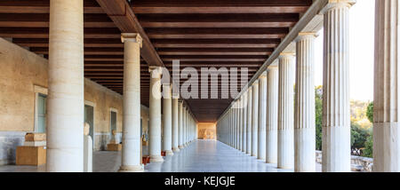 Athens, Grecia antica agora, attalus stoa arcade Foto Stock