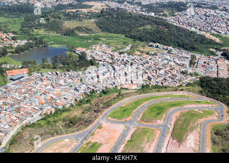 vista aerea della regione metropolitana di san paolo - brasile vicino alla grande città di são paolo Foto Stock