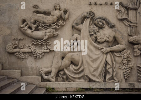 Parigi, Palais de Tokio, Flachrelief an der Fassade Foto Stock