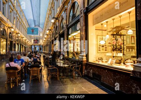 Brüssel, Les Galeries Royales Saint-Hubert, Koninklijke Sint-Hubertusgalerijen - Bruxelles, Les Galeries Royales Saint-Hubert, Koninklijke Sint-Hubertu Foto Stock