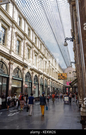 Brüssel, Les Galeries Royales Saint-Hubert, Koninklijke Sint-Hubertusgalerijen - Bruxelles, Les Galeries Royales Saint-Hubert, Koninklijke Sint-Hubertu Foto Stock