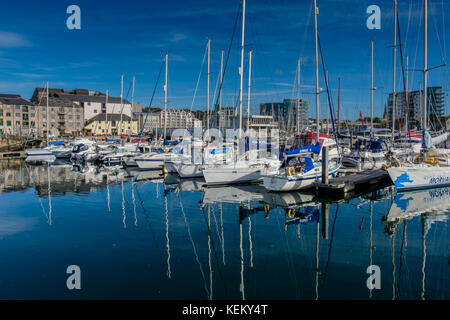 Sutton Harbour, Barbican, Plymouth, Devon, Inghilterra, Regno Unito Foto Stock