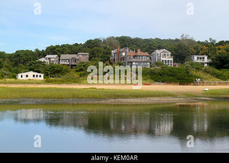 Case con vista del mare e del paesaggio, wellfleet, Cape Cod, Massachusetts, Stati Uniti Foto Stock