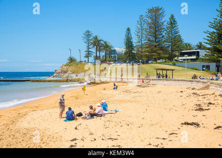 Collaroy beach su una molla giornata soleggiata, Collaroy beach è uno di Sydney la famosa Northern Beaches,Nuovo Galles del Sud, Australia Foto Stock