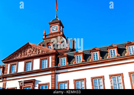 Magnifico barocco Castello phillipsruhe sulle rive del fiume Main in Hanau, Germania Foto Stock