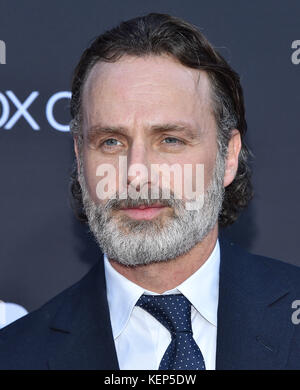 22 ottobre 2017 - Hollywood, California, Stati Uniti - Andrew Lincoln arriva per la prima della stagione 8 di AMC "The Walking Dead" al teatro greco. (Immagine di credito: © Lisa o'Connor via ZUMA Wire) Foto Stock