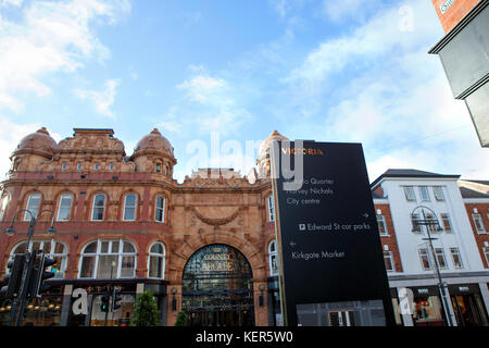 County Arcade complesso per lo shopping nella città di Leeds in West Yorkshire, Inghilterra Foto Stock